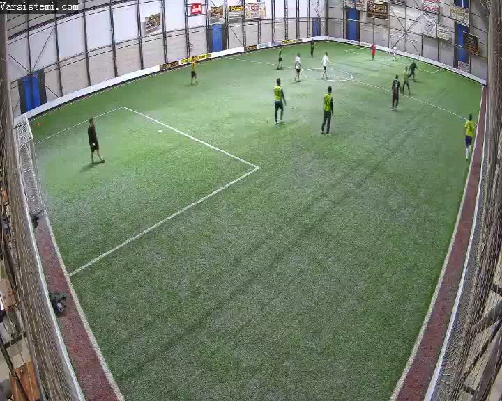 Soroo halı saha gol