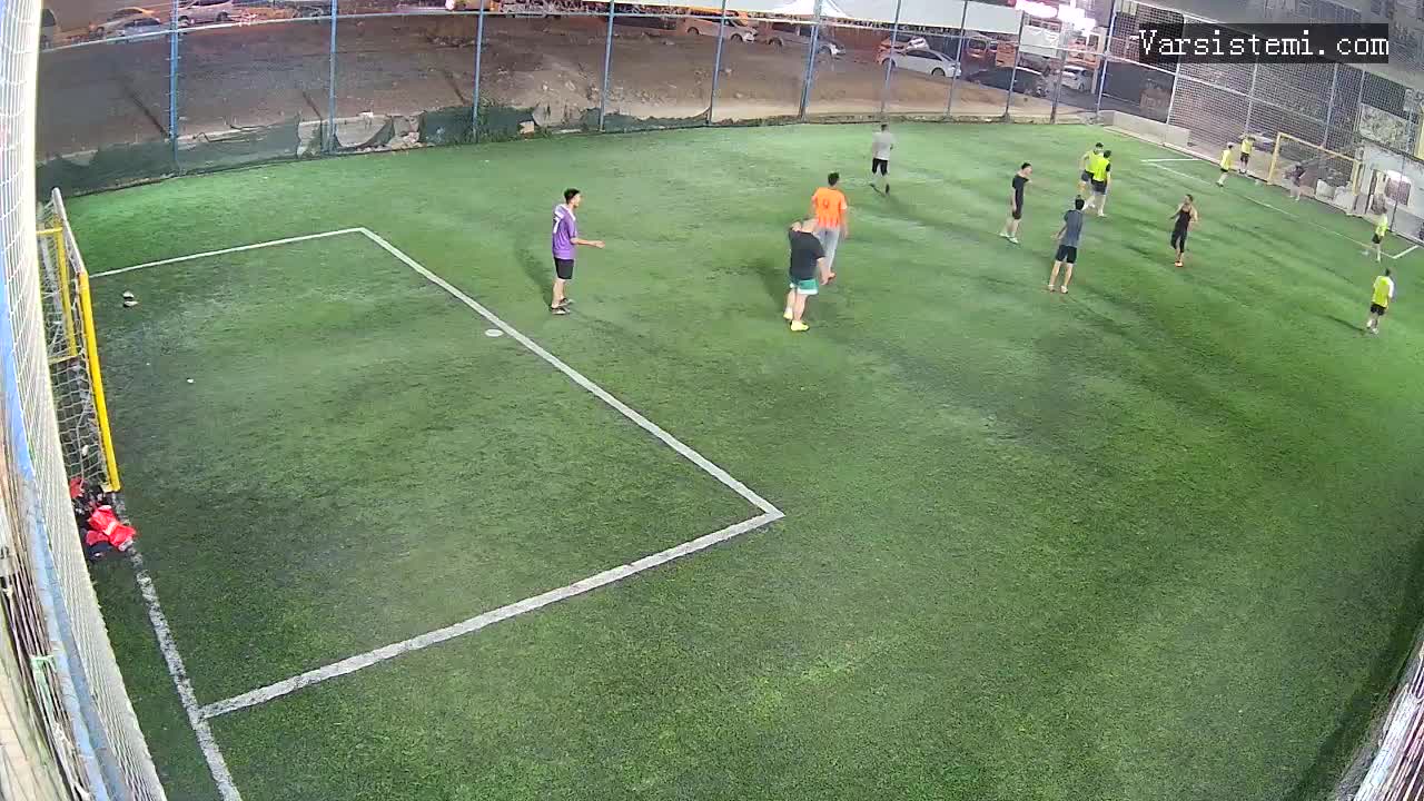 1 halı saha gol