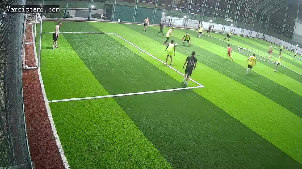 Ömer Mert Taş halı saha gol
