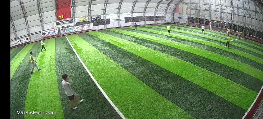 İsimsiz halı saha gol