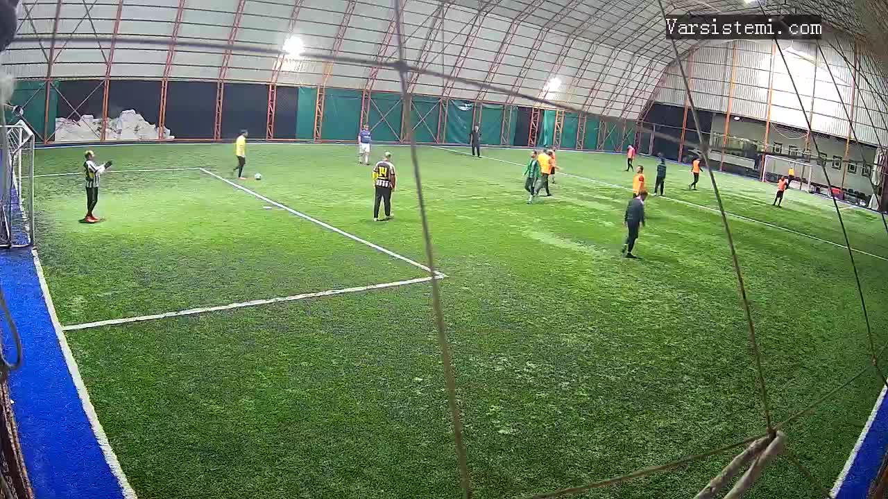 Muzaffer Demir halı saha gol