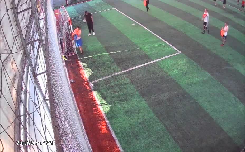 Emirhan halı saha gol