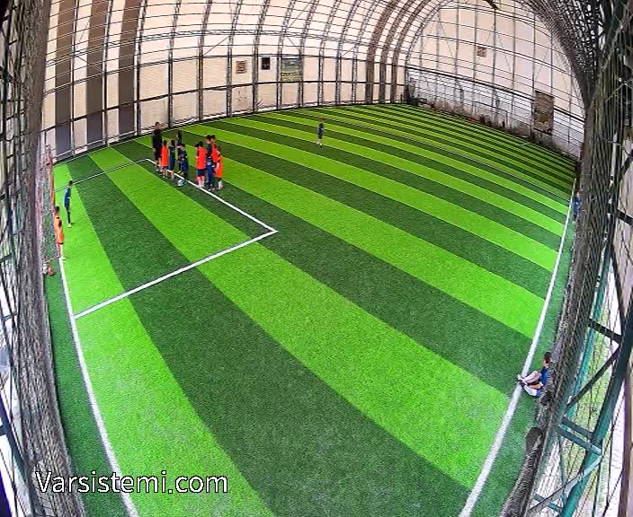 Cansu Bayrak halı saha gol